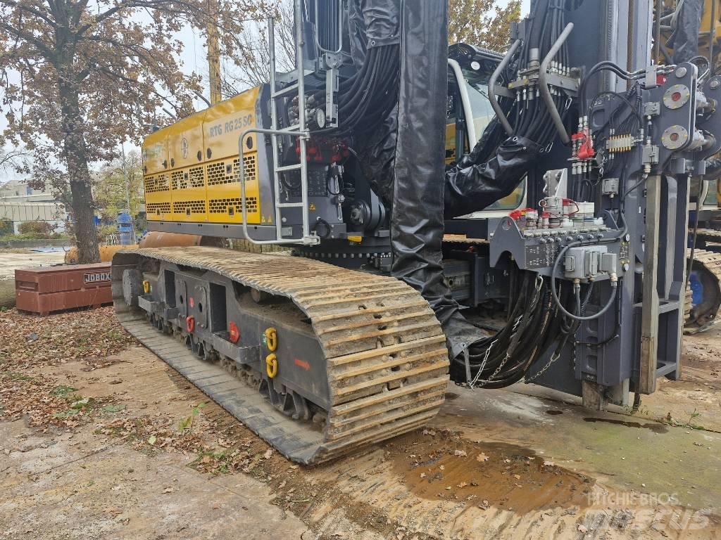 Bauer / RTG RG25-SC Drilling rigs