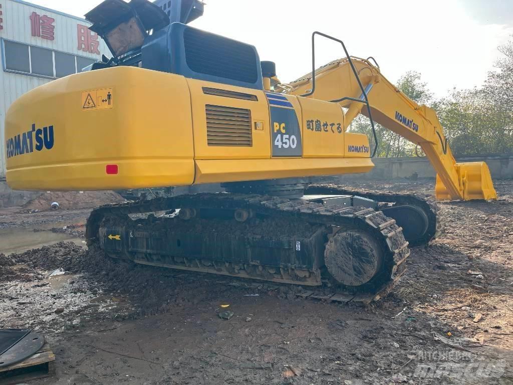 Komatsu PC450-8 Crawler excavators