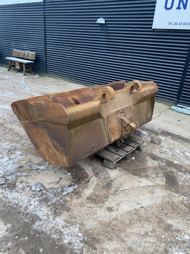  Andet Planerskovl Buckets