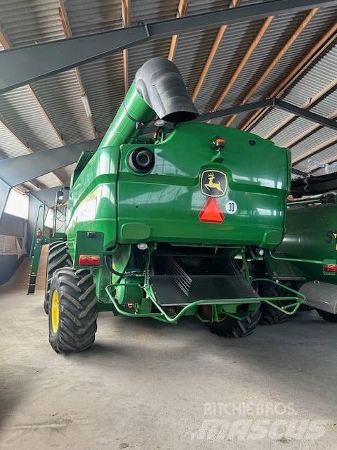 John Deere S 670 i Combine harvesters