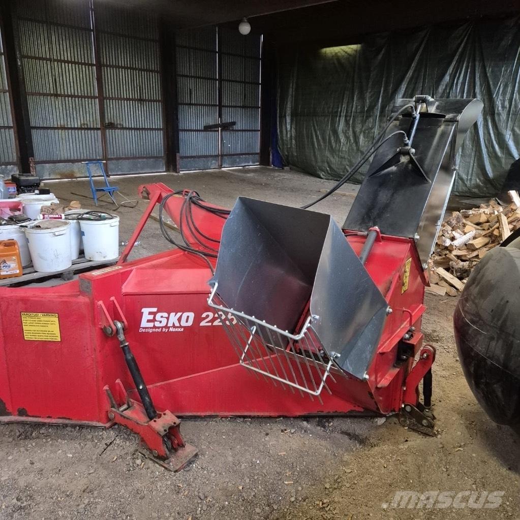 Esko 2252 H Snow throwers