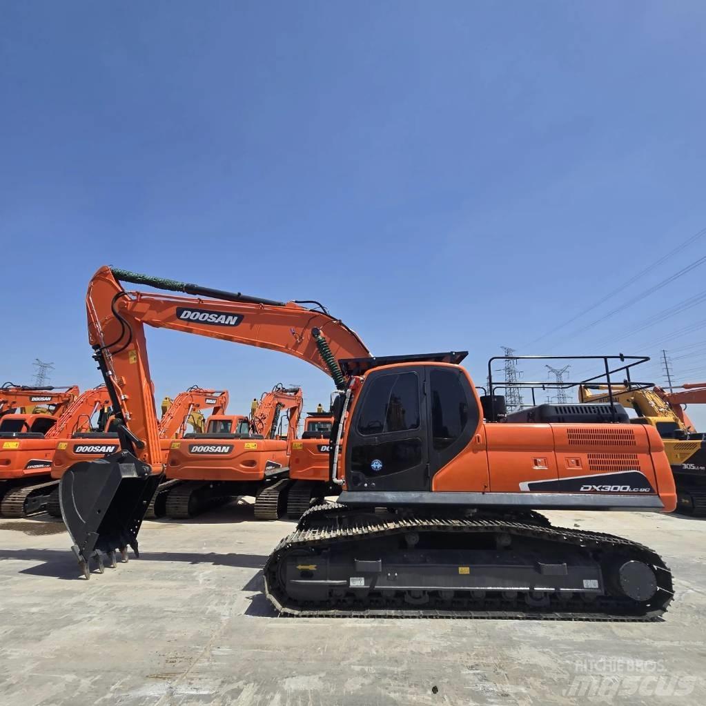 Doosan DX 300 LC Mini excavators < 7t (Mini diggers)