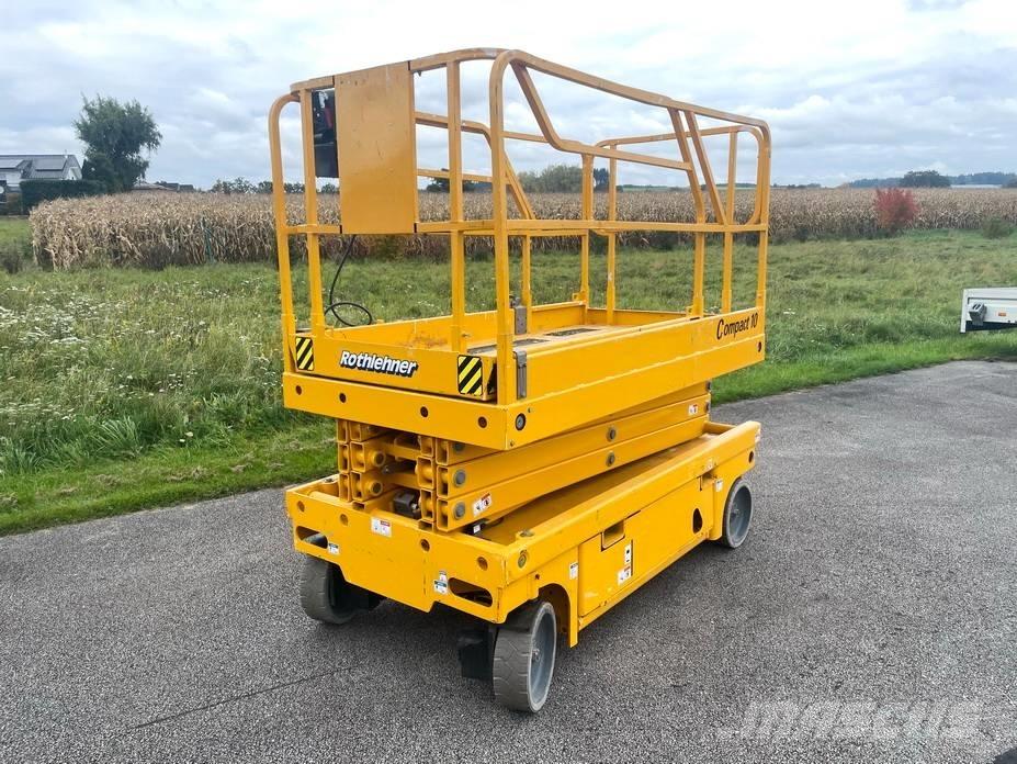 Haulotte Compact 10 Scissor lifts