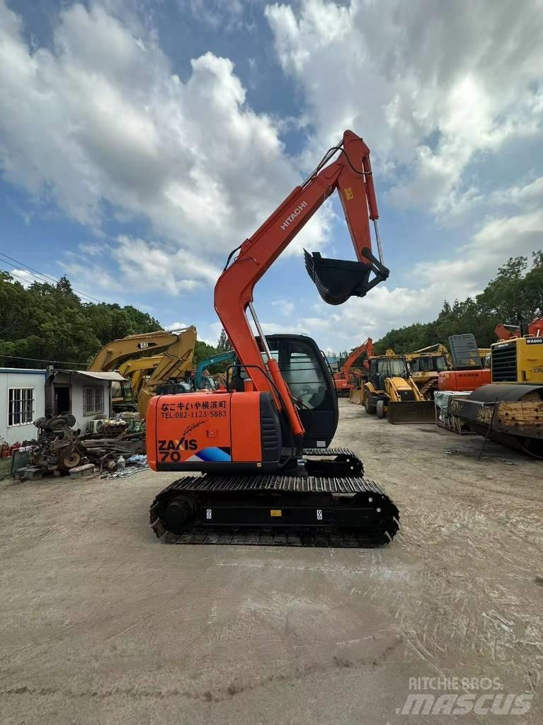 Hitachi ZX 70 Crawler excavators