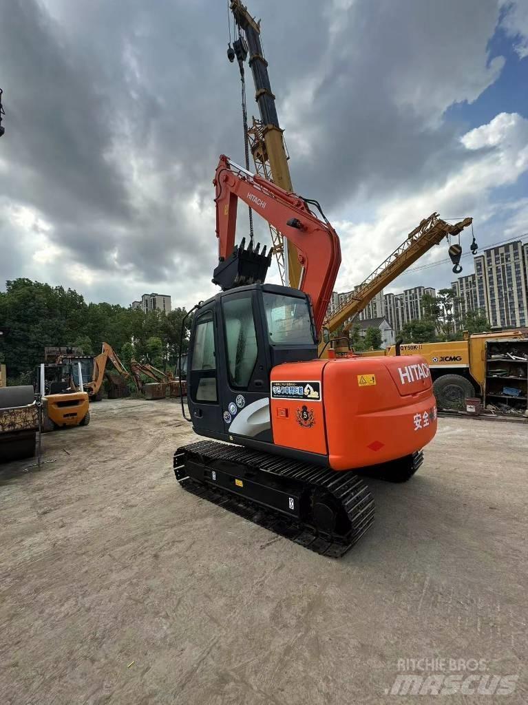 Hitachi ZX 70 Crawler excavators