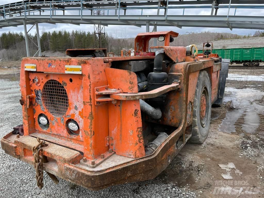 Sandvik Toro 301 Underground Loaders