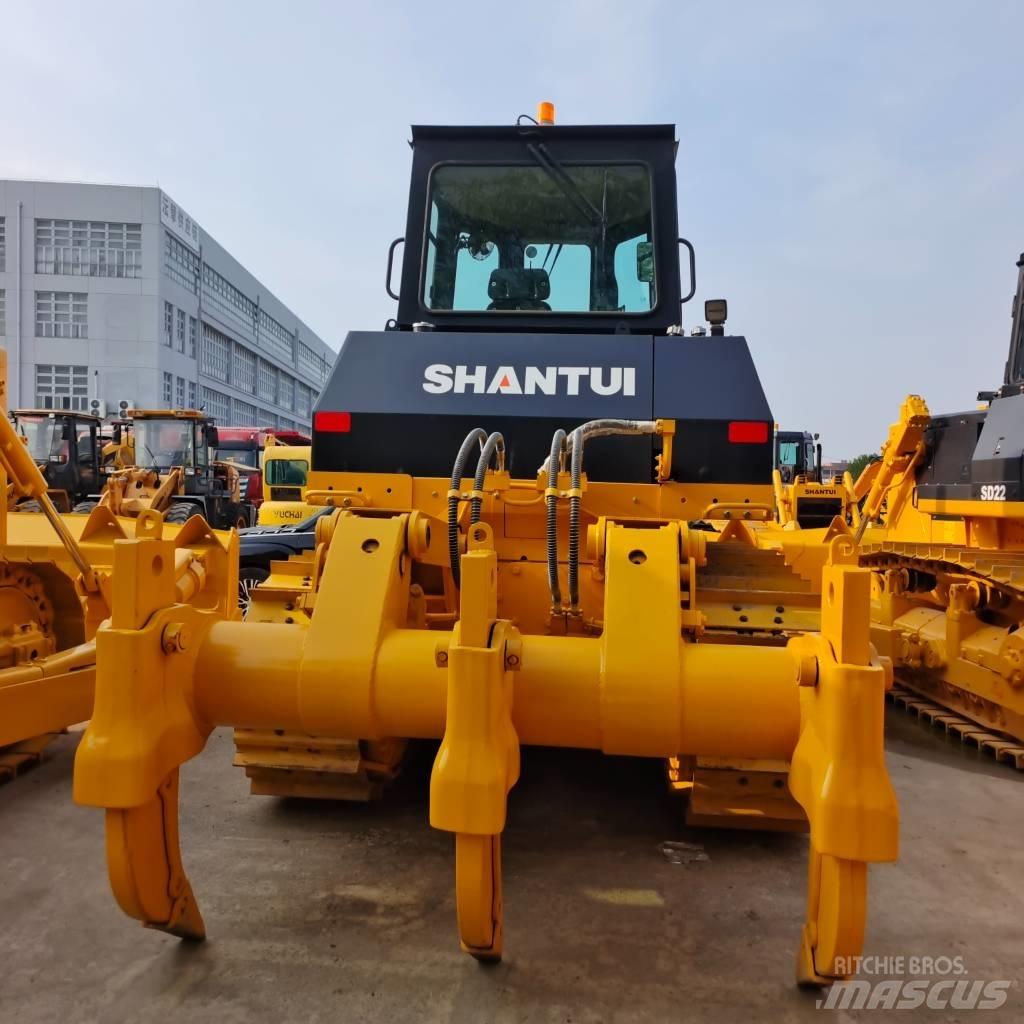 Shantui SD 22 Crawler dozers
