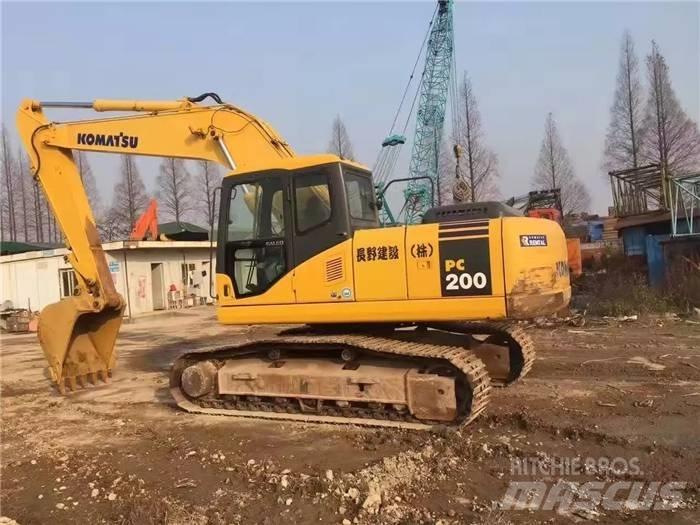 Komatsu PC 200-7 Crawler excavators