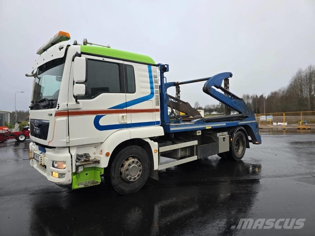MAN TGM 18.340 Skip bin truck