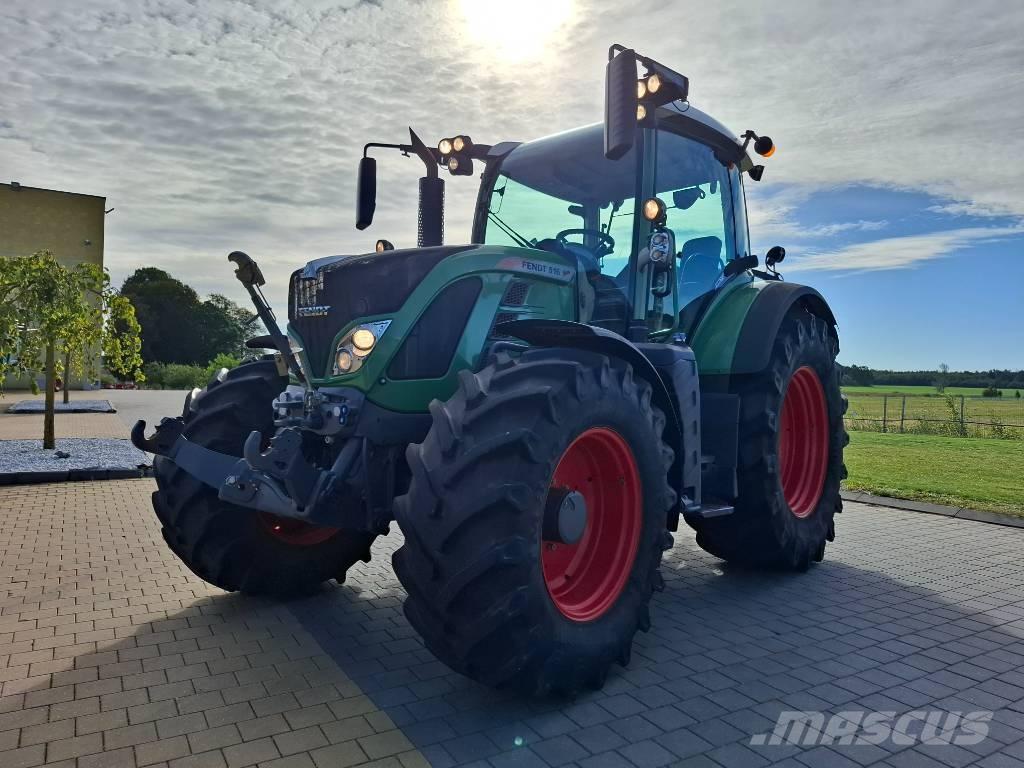 Fendt 516 Vario Tractors