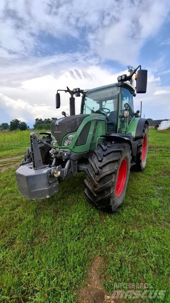 Fendt 516 Vario Tractors