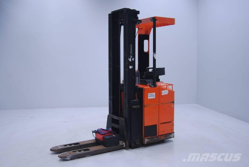 Toyota SSE160 Self propelled stackers