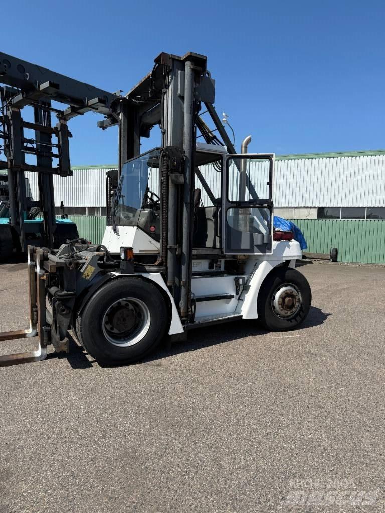 SMV 11-915 AV Diesel trucks