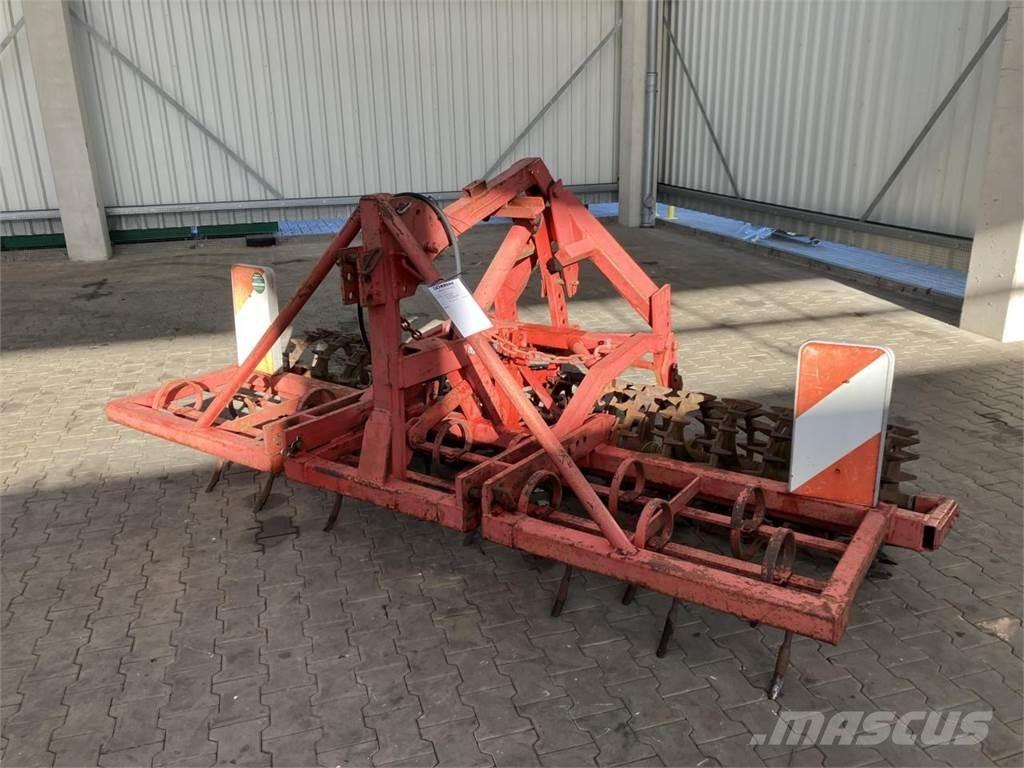  UNBEKANNT SBK 300 Cultivators