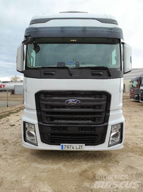 Ford F-MAX 500 Prime Movers
