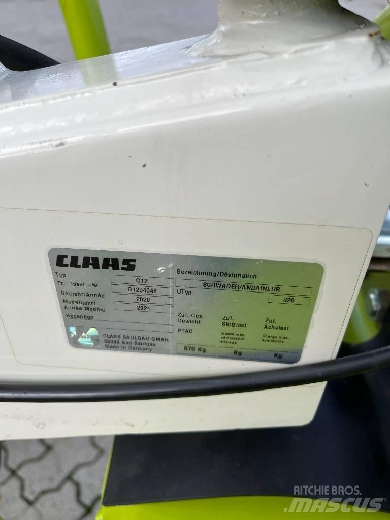CLAAS Liner 450 Rakes and tedders