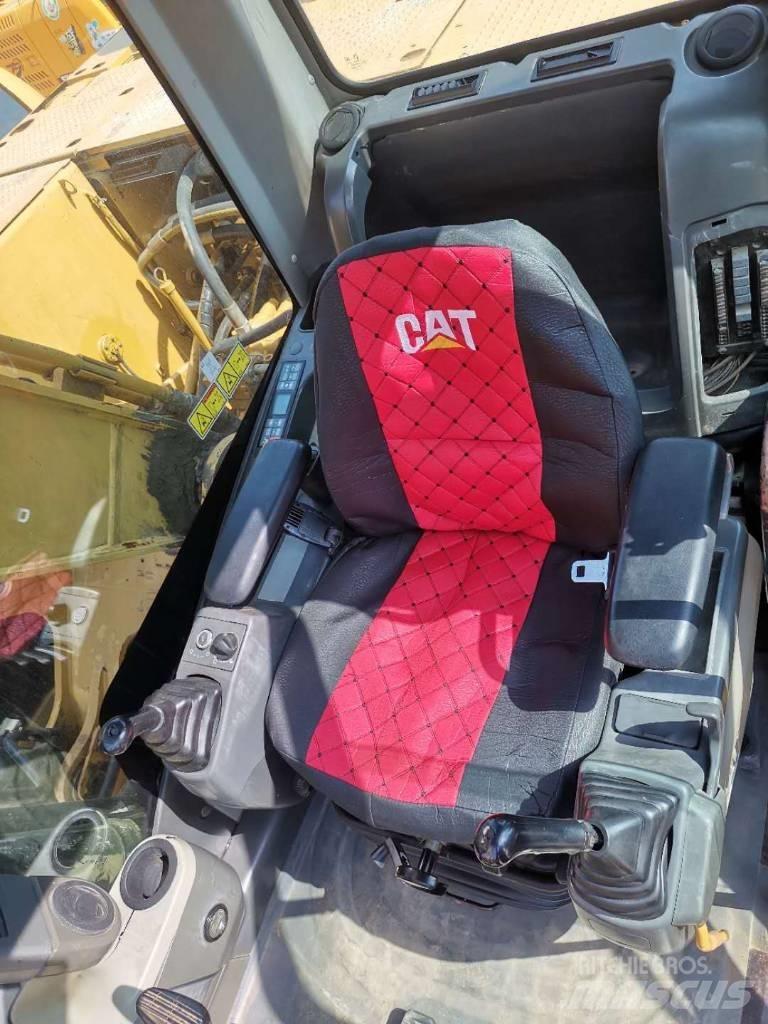 CAT 320 D Crawler excavators