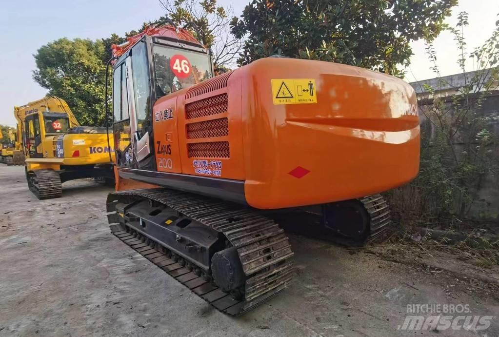 Hitachi ZX 200 Crawler excavators