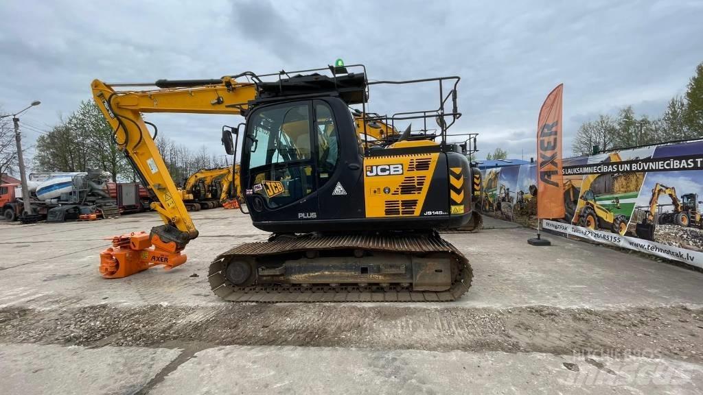 JCB JS 145 LC Crawler excavators
