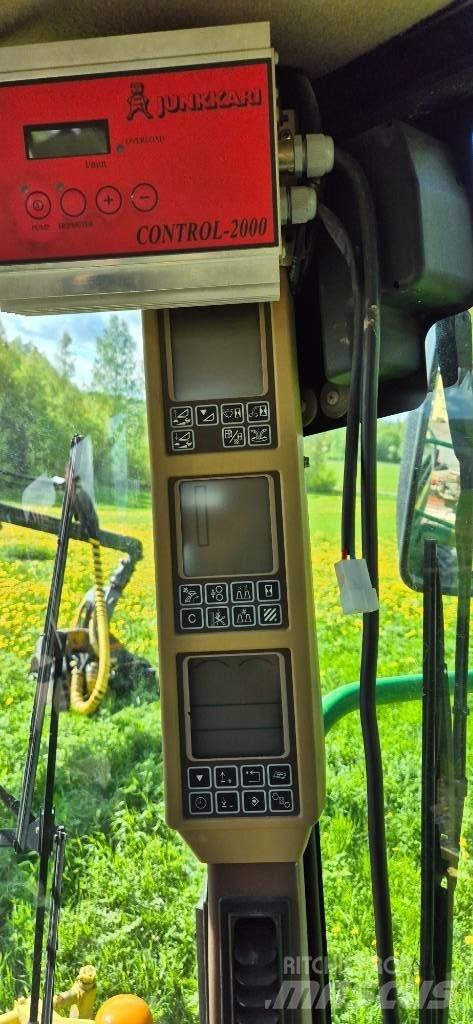 John Deere 7300 Forage harvesters