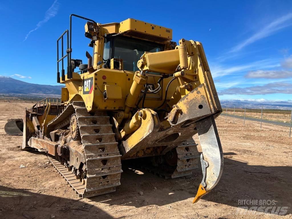 CAT D 8 T Crawler dozers