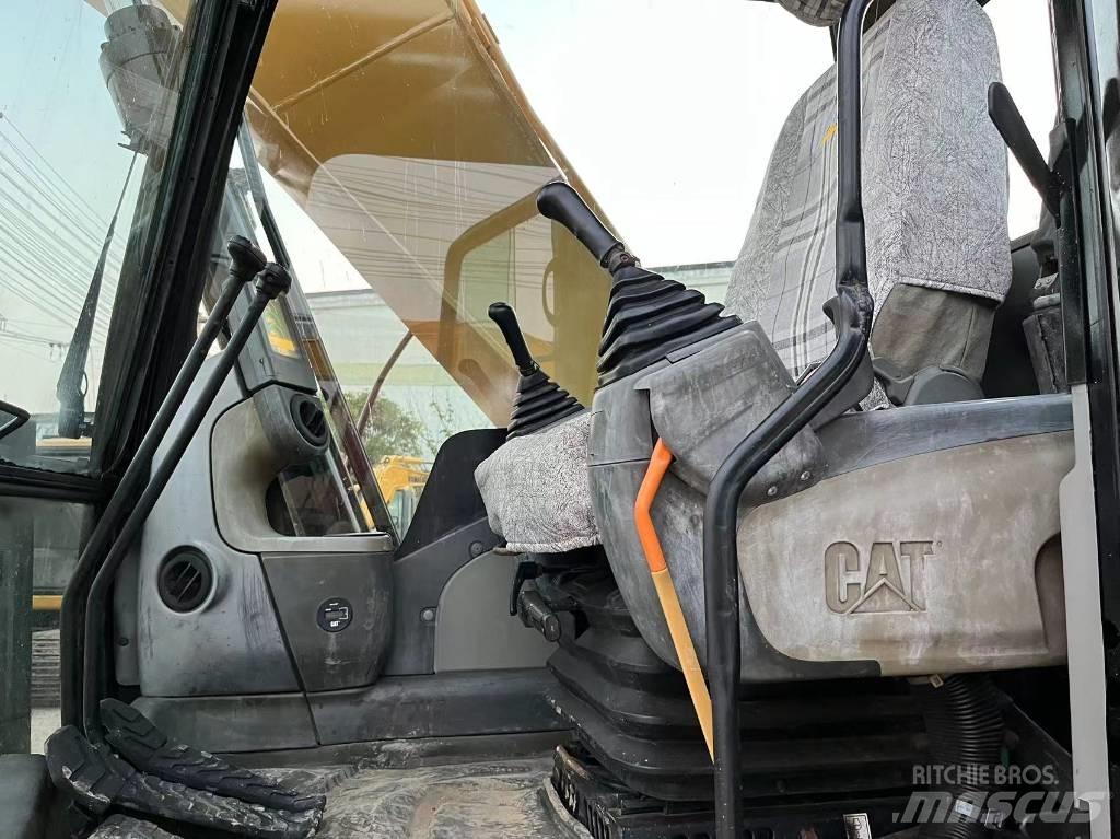 CAT 320 D Crawler excavators