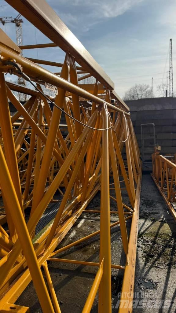 Potain MDT 319 Tower cranes