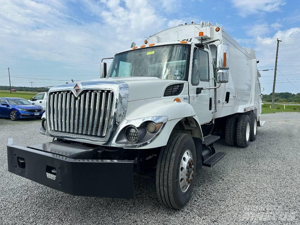 International 7400 Waste trucks
