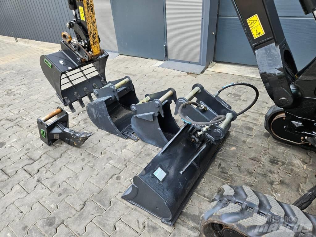 CAT 301.8 CR Mini excavators < 7t (Mini diggers)
