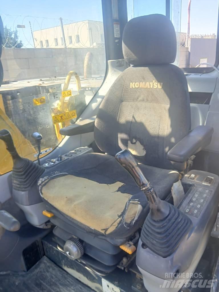 Komatsu PC 128 US Crawler excavators