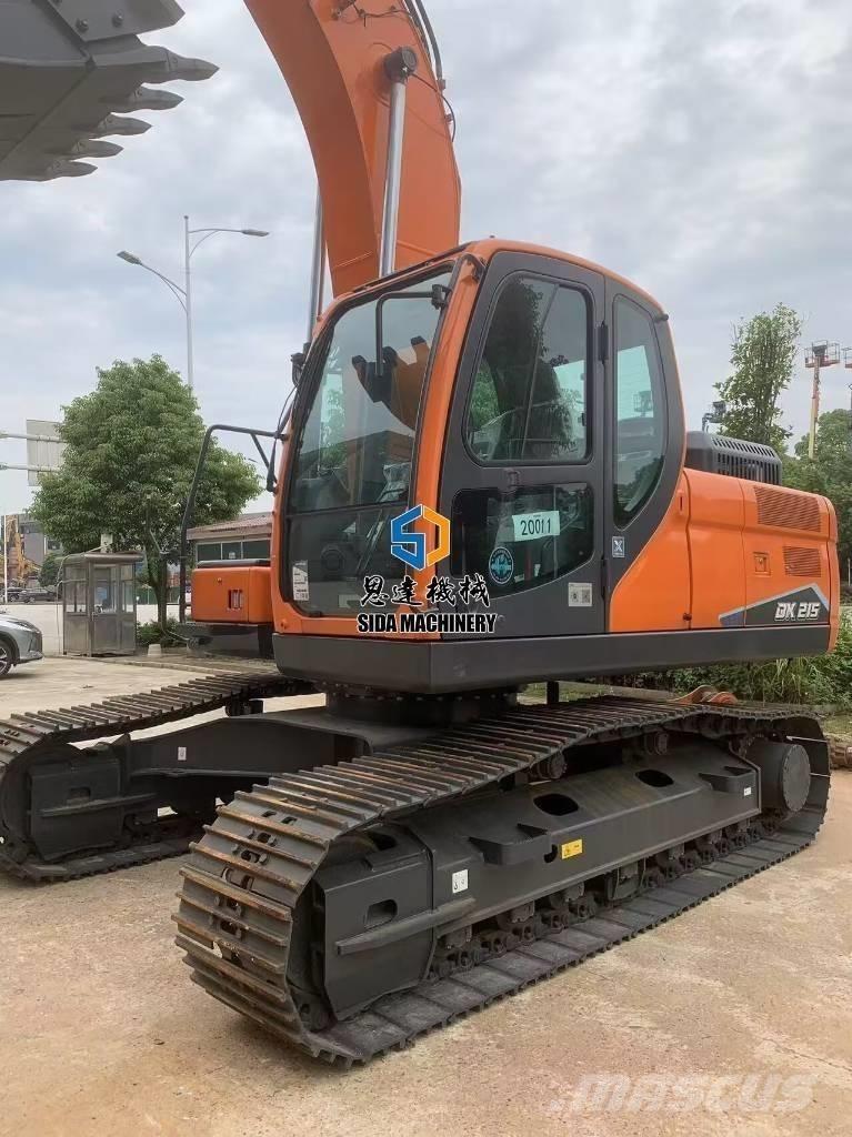 Develon DX 215 Mini excavators  7t - 12t
