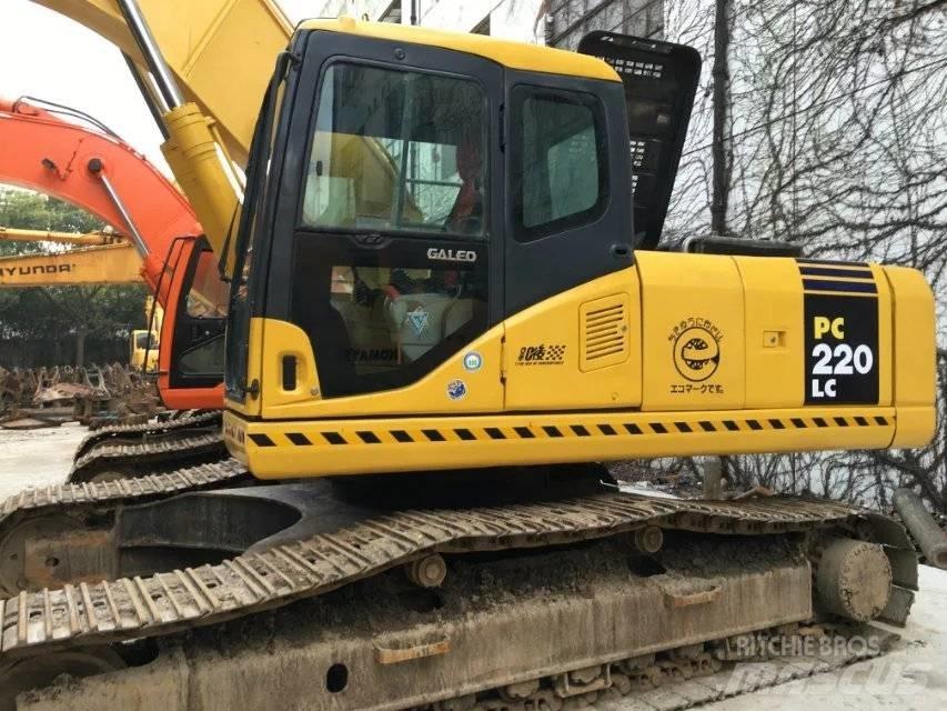 Komatsu PC 220-7 Crawler excavators