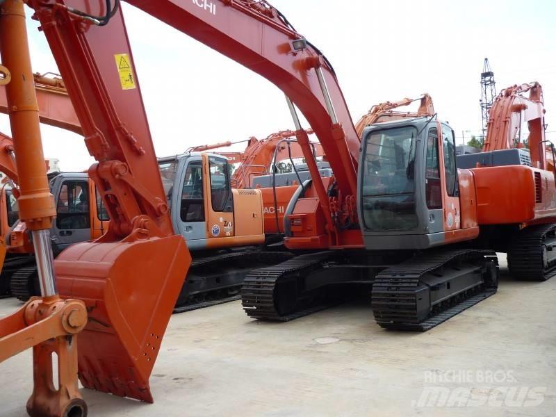 Hitachi ZX 225 US Crawler excavators
