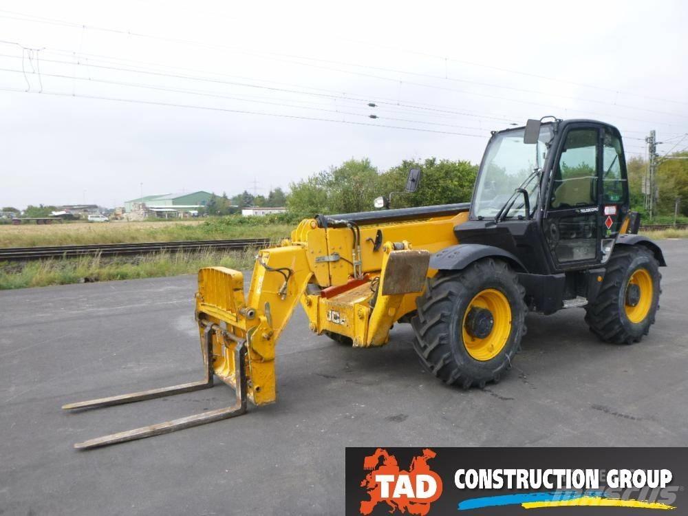 JCB 535-140 Hiviz Telescopic handlers