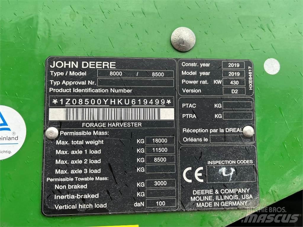 John Deere 8500 Forage harvesters