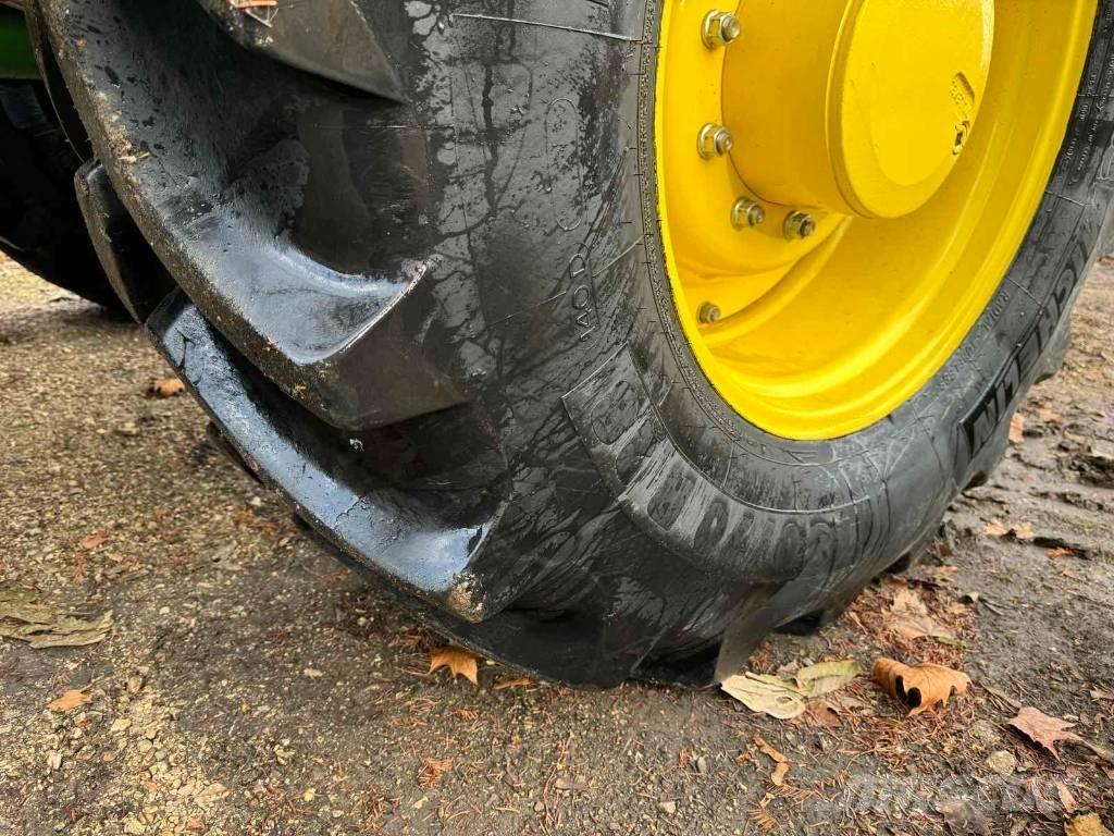 John Deere 6155 M Tractors