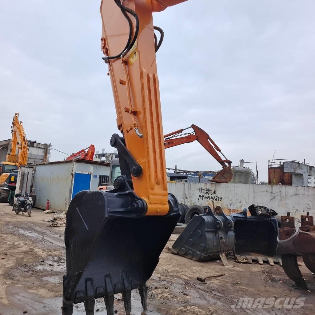 Hyundai 220 LC-9 Crawler excavators