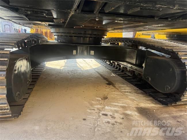 Hyundai Robex 220 LC Crawler excavators