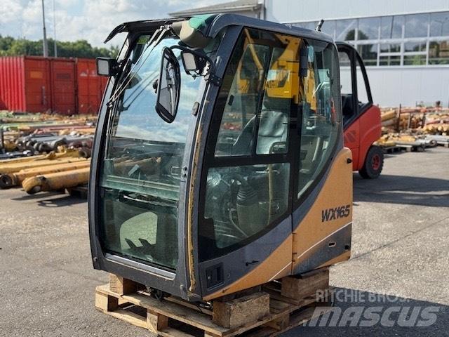CASE WX 165 USED CAB Cabins and interior
