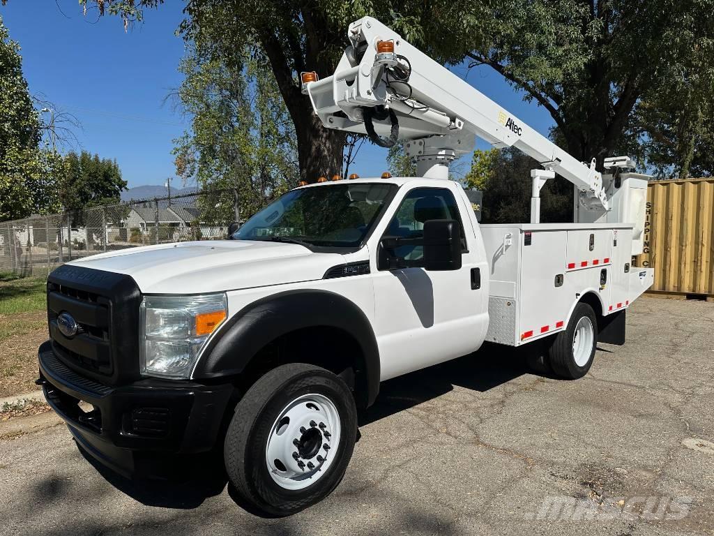 Altec AT 235 Truck mounted platforms