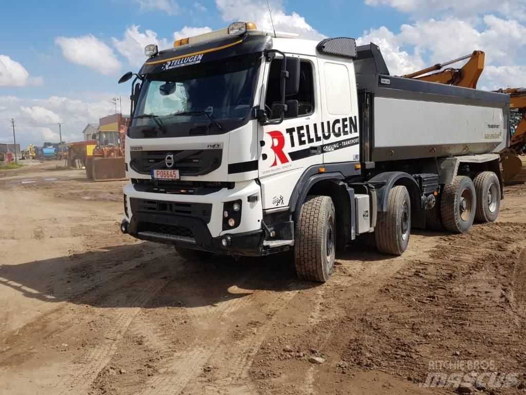Volvo FMX 500 Skip bin truck