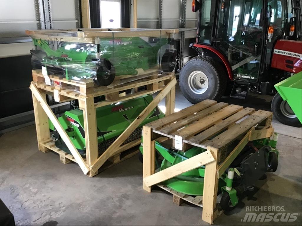 Avant GRÄSKLIPPARE Front loader accessories