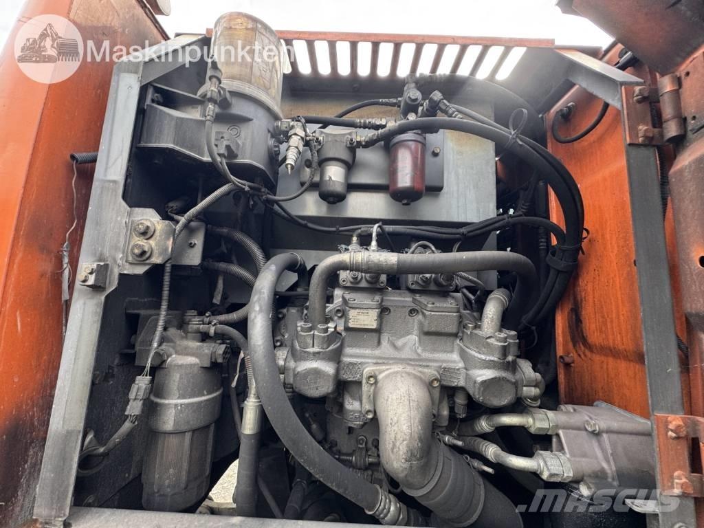 Hitachi ZX 140 W-3 Wheeled excavators