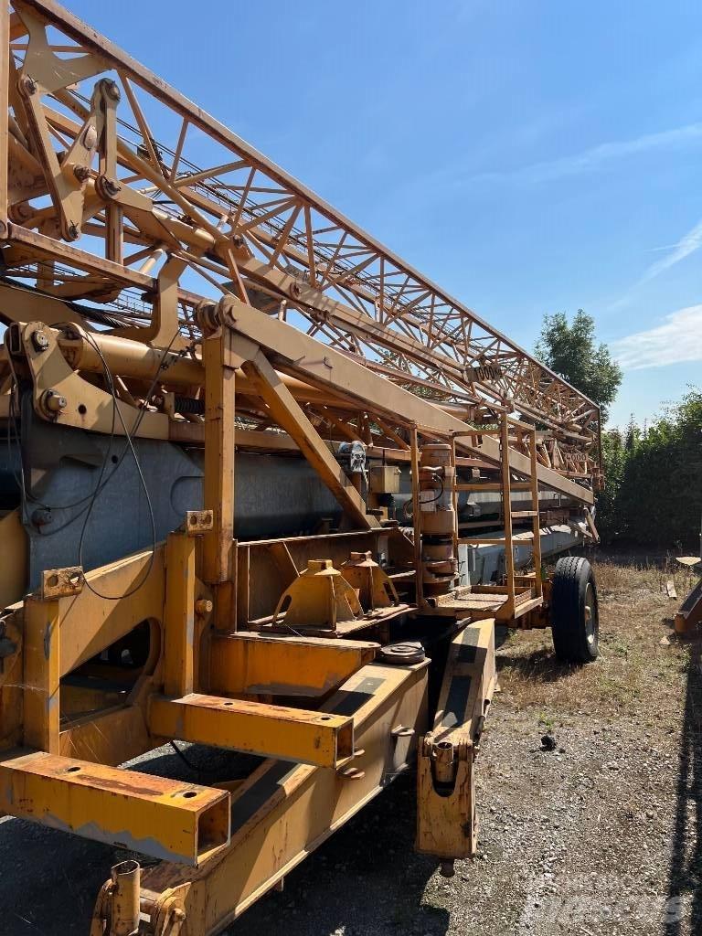 Potain HDM40A Self-erecting cranes
