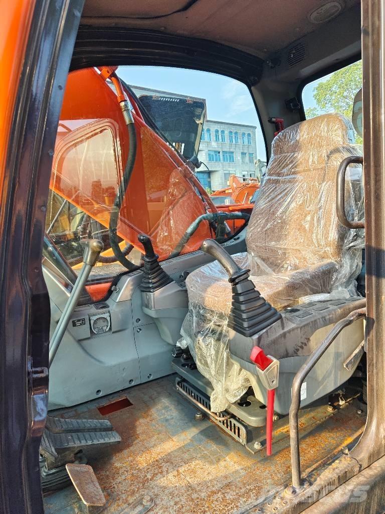 Doosan DX225LC-9C Crawler excavators