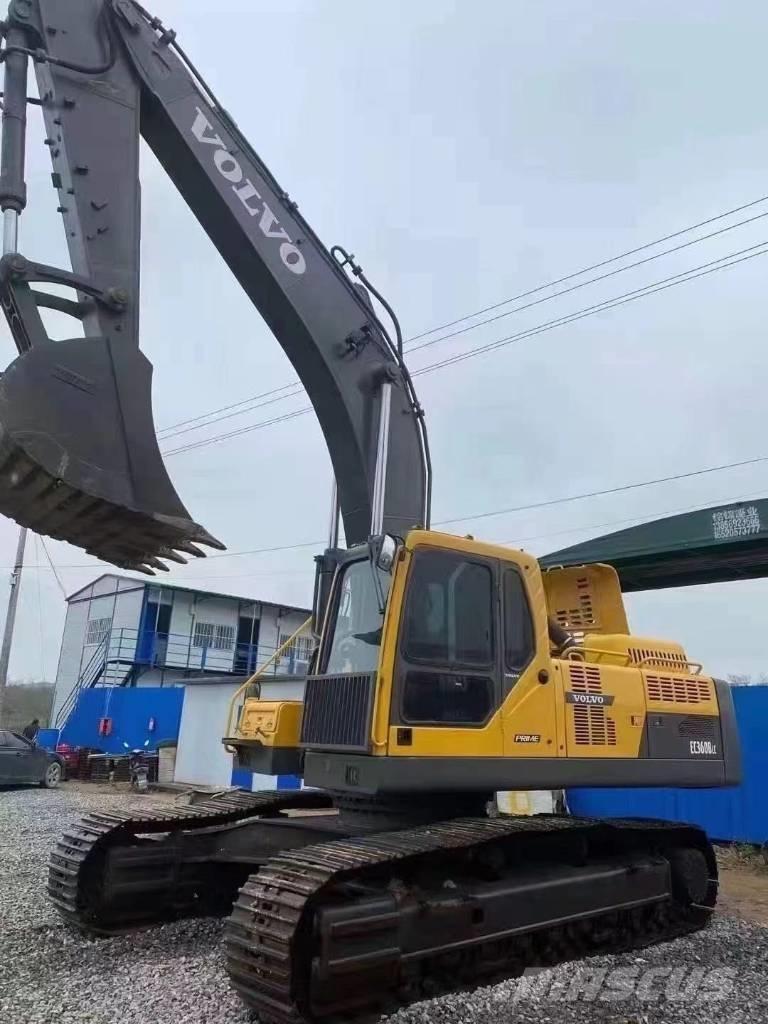 Volvo EC 360 Crawler excavators