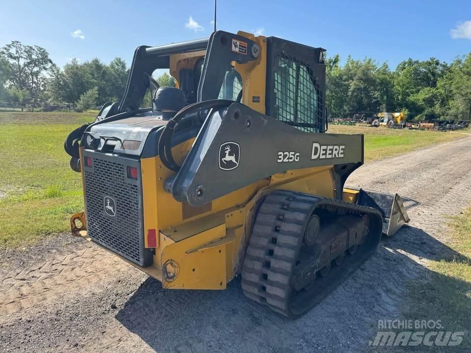 John Deere 325G Skid steer loaders