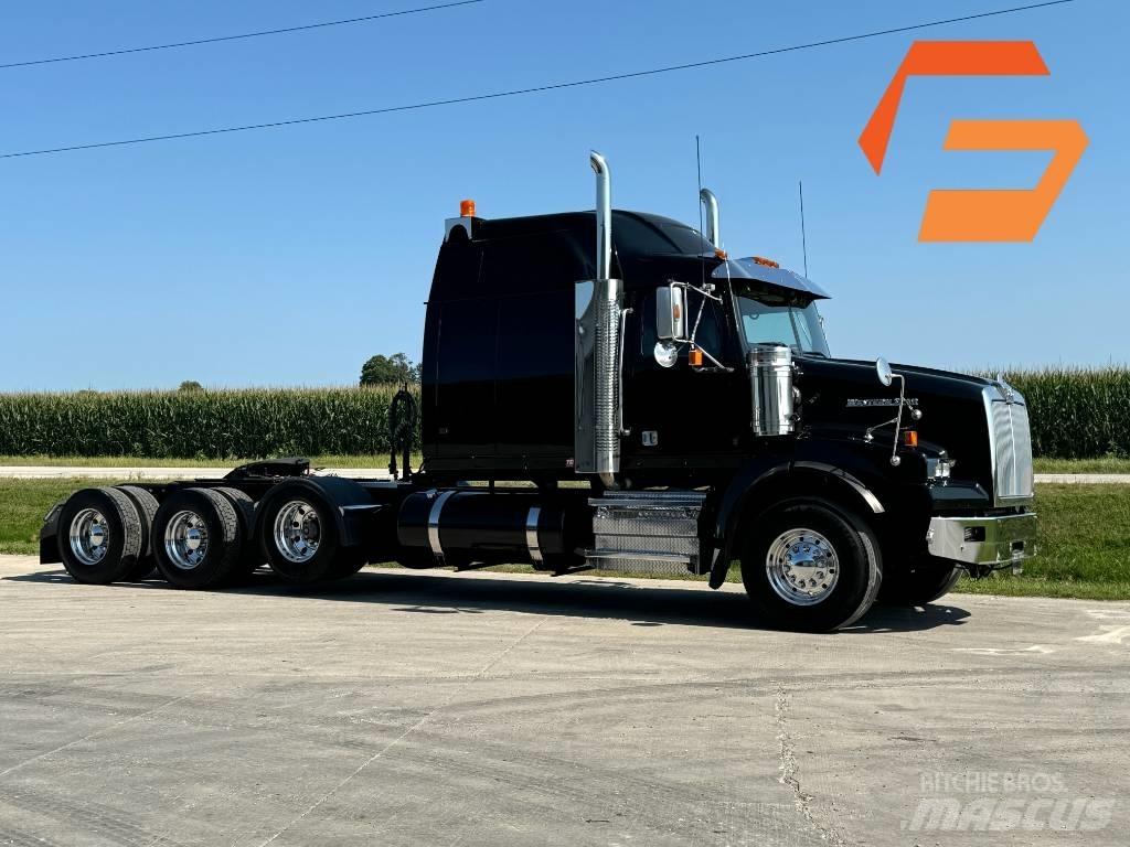 Western Star 4900 Prime Movers