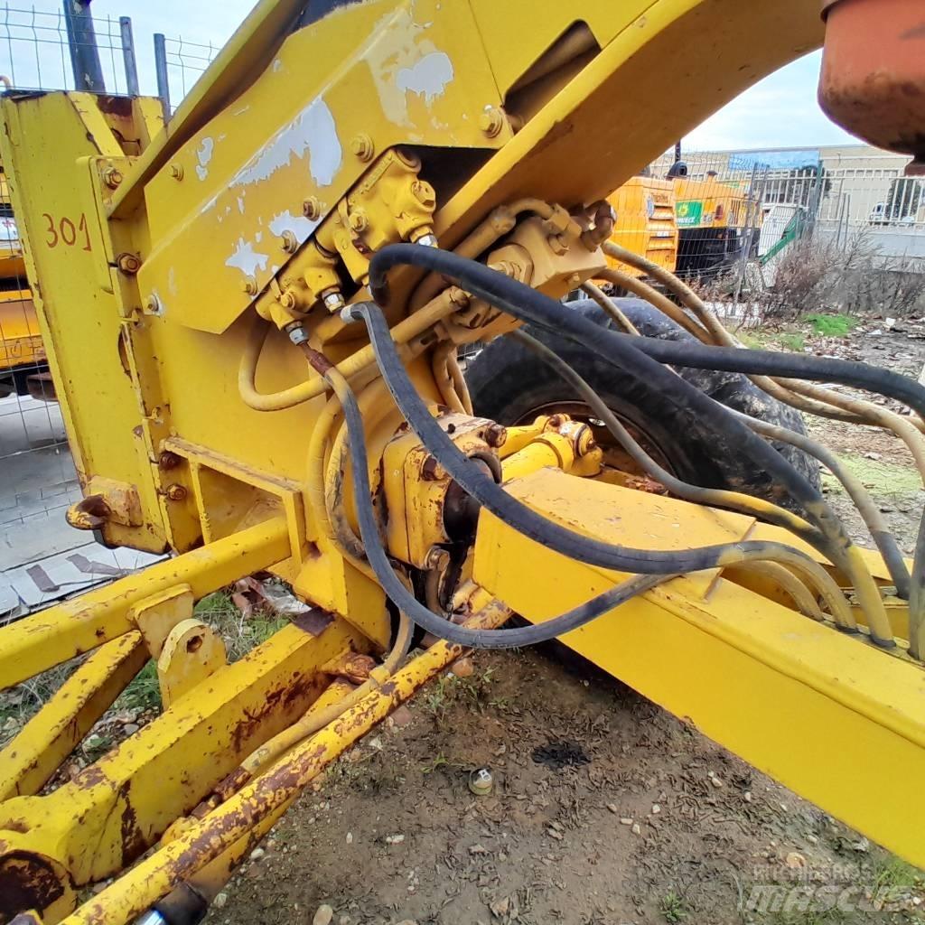 CAT 140 G Graders