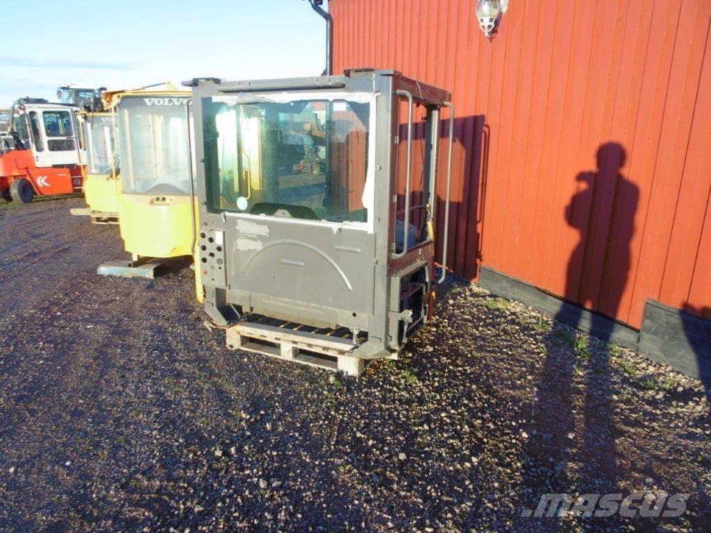  Hytt Volvo L60F Cabins and interior